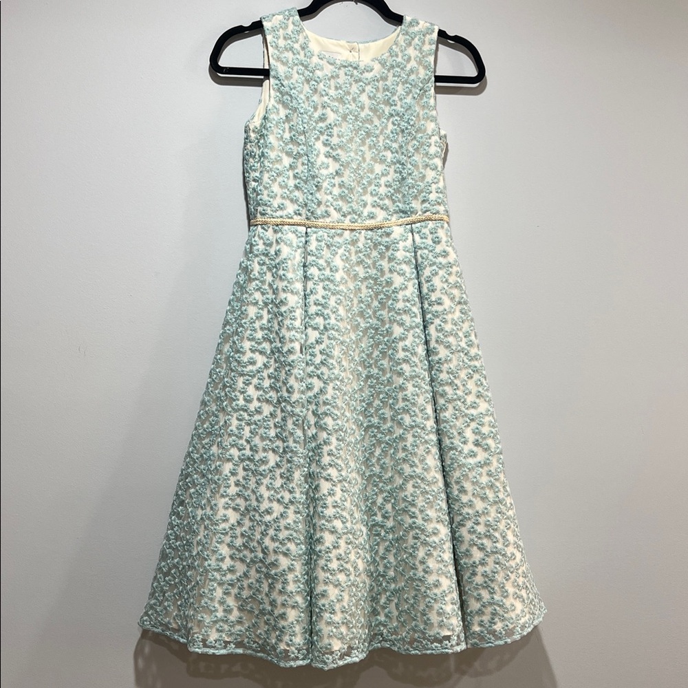 Pippa & Julie Floral Cream and Blue Accessory